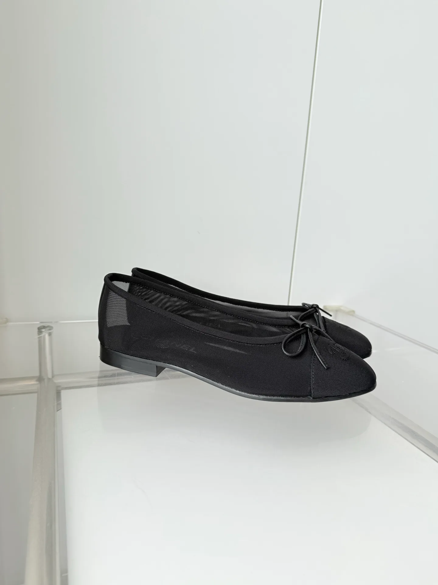 Women's Ballet Flats CHANEL 18120825