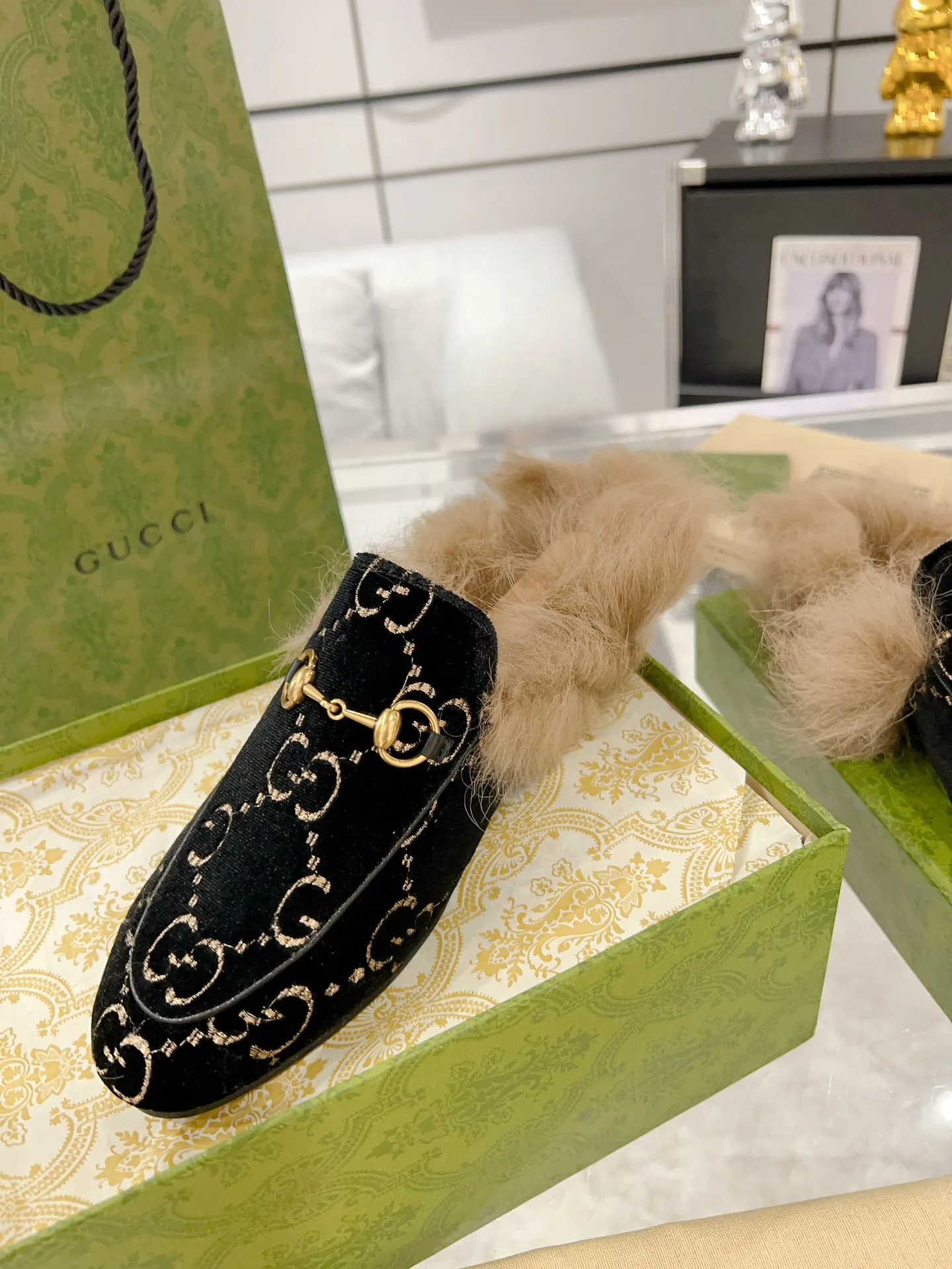 Women's Loafers And Moccasins GUCCI 18414238