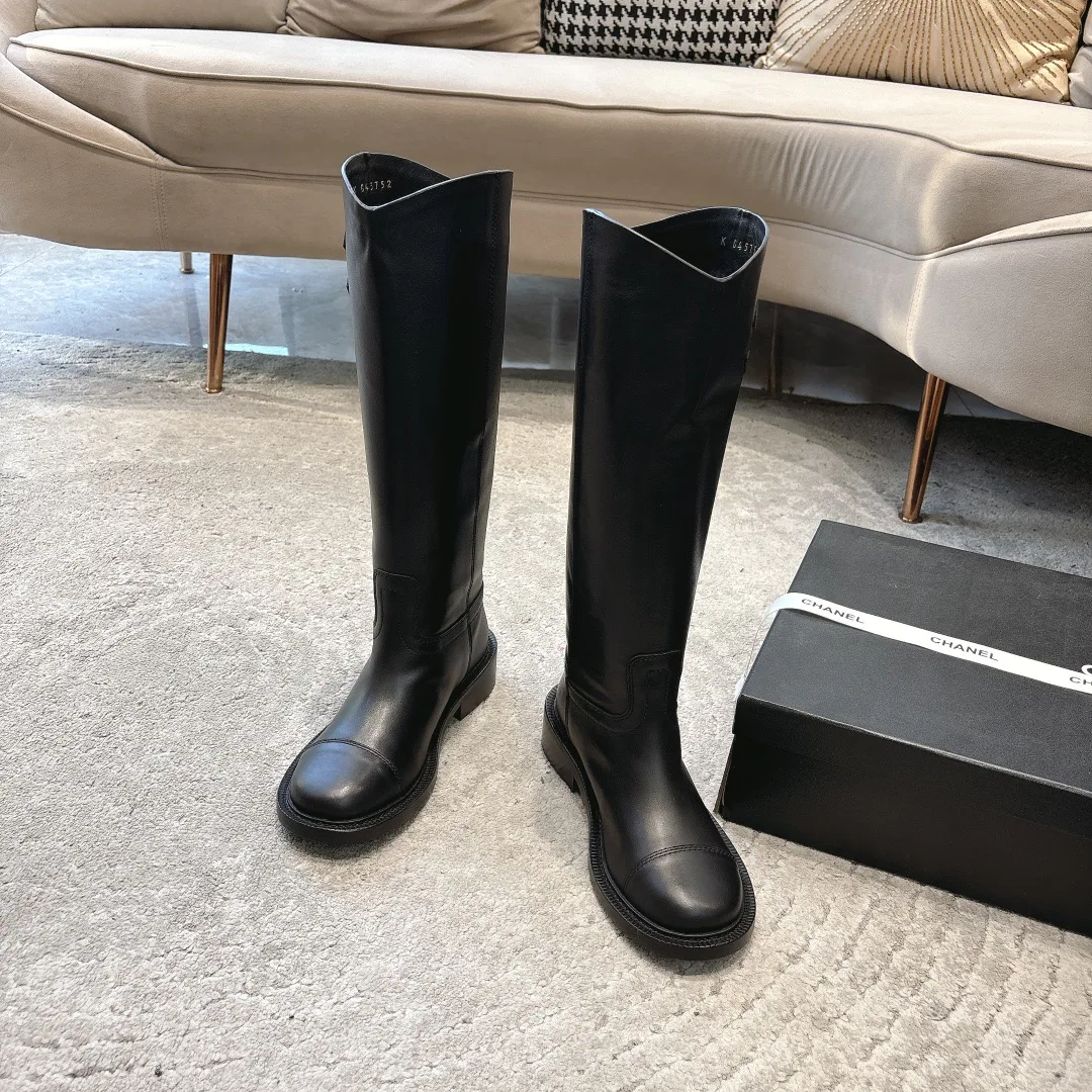 Women's Boots CHANEL 18154619