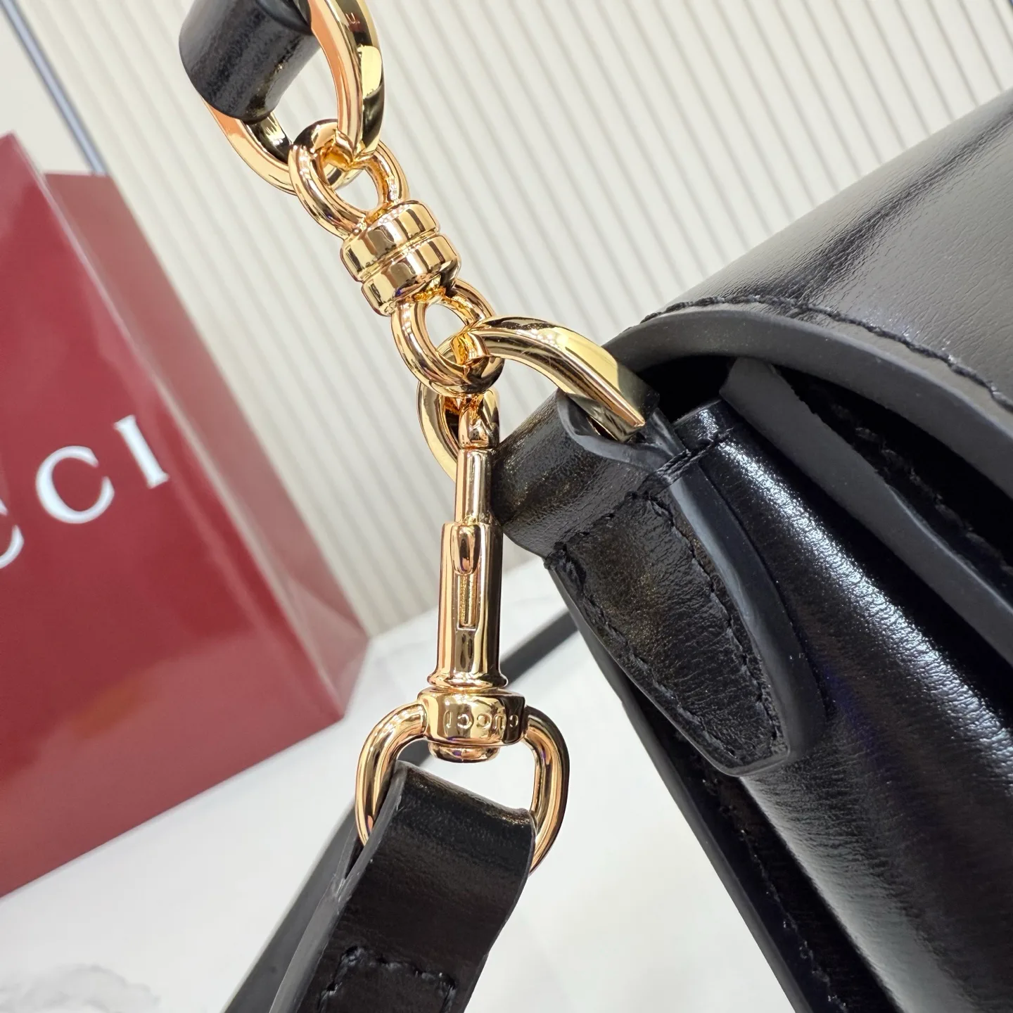 Women's Classic Handbags GUCCI 17947817