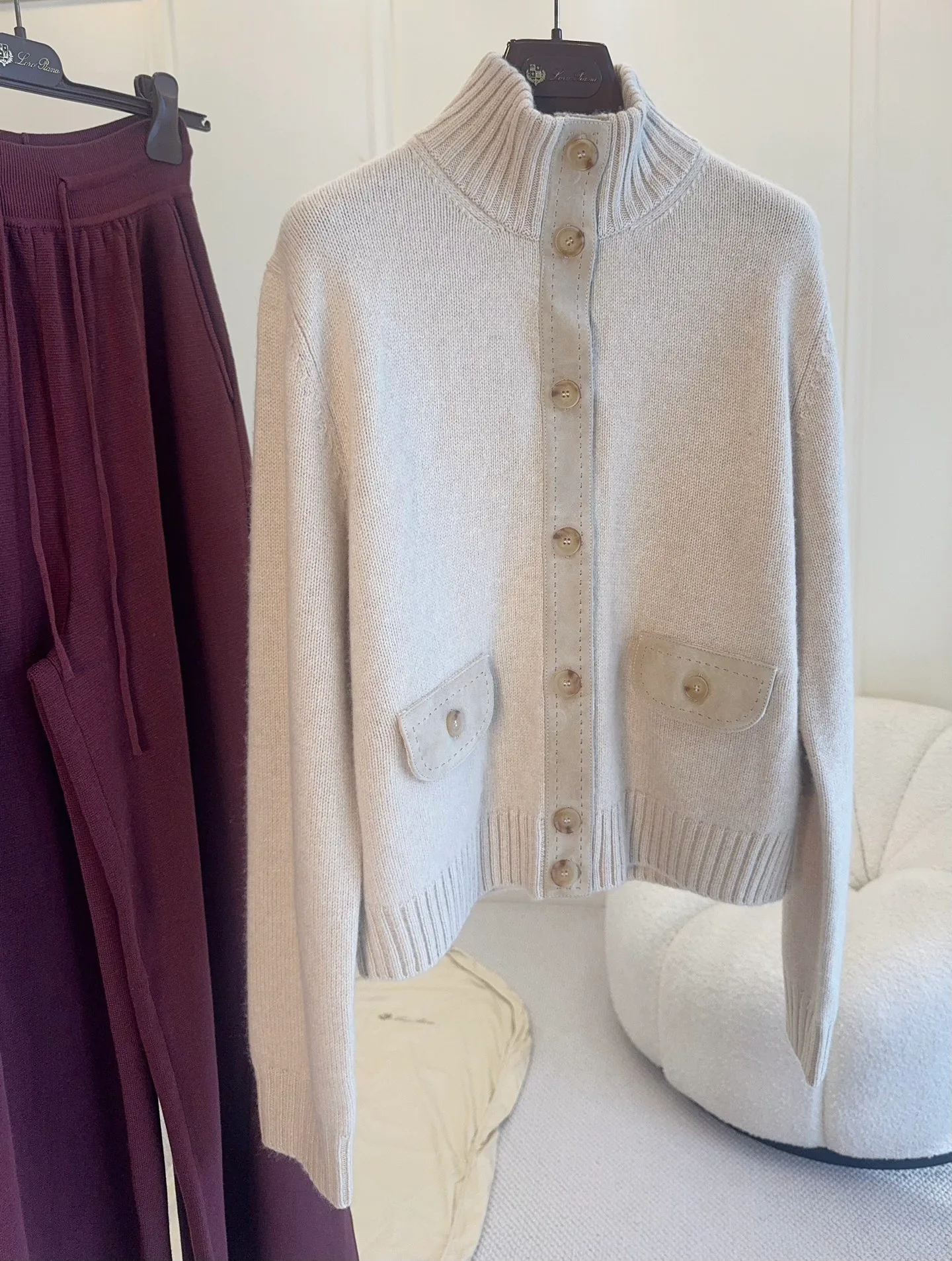 Women's Jumpers And Sweaters LORO PIANA 19551928