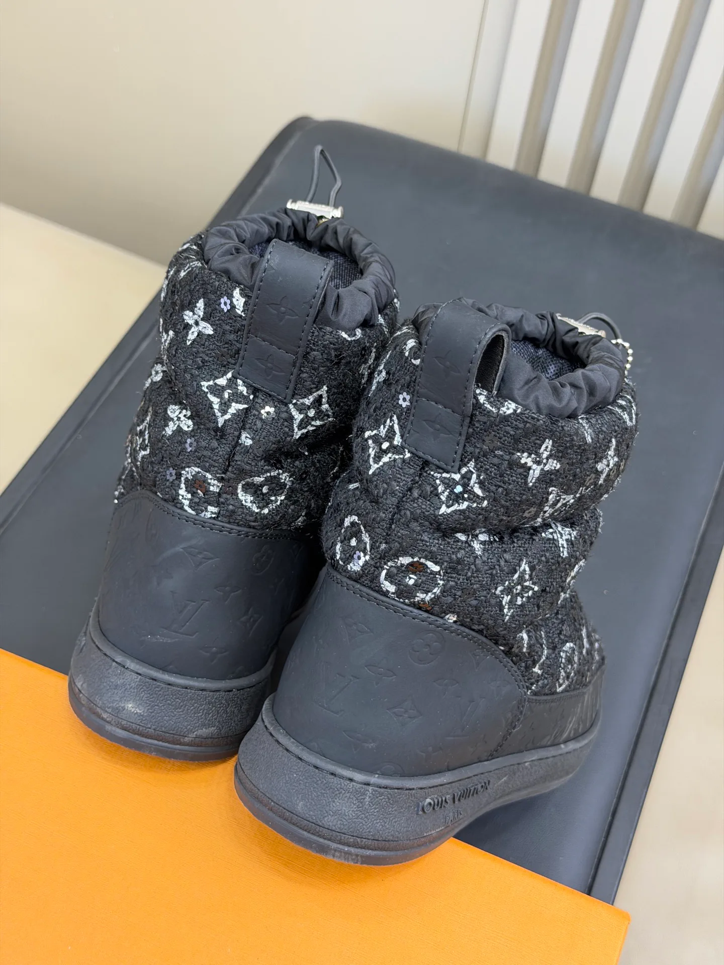 Women's Ugg Boots LOUIS VUITTON 18498044