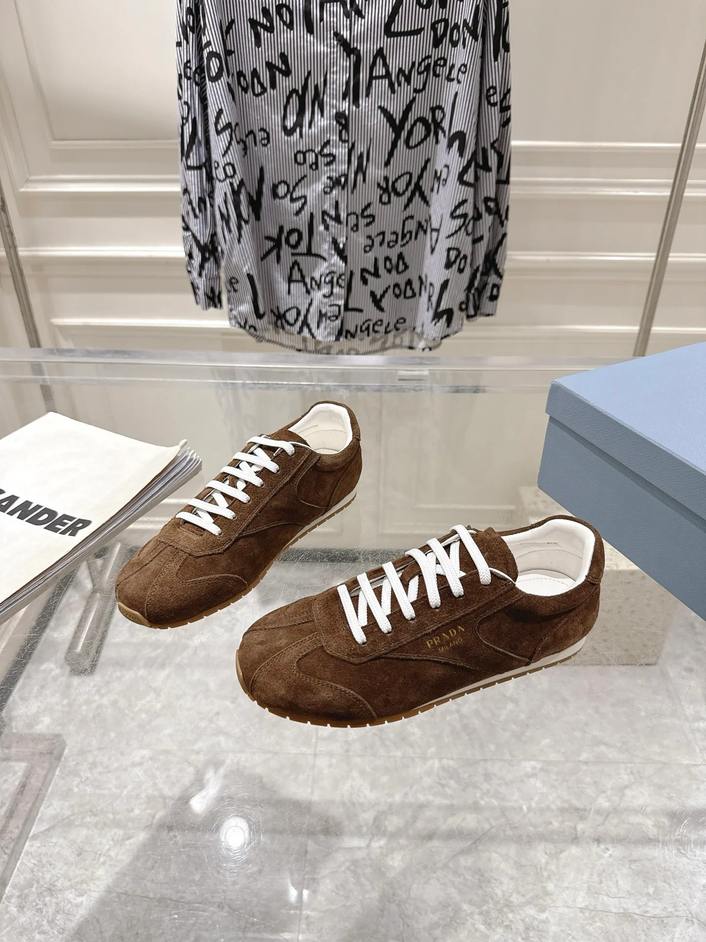 Women's Sneakers PRADA 18508348