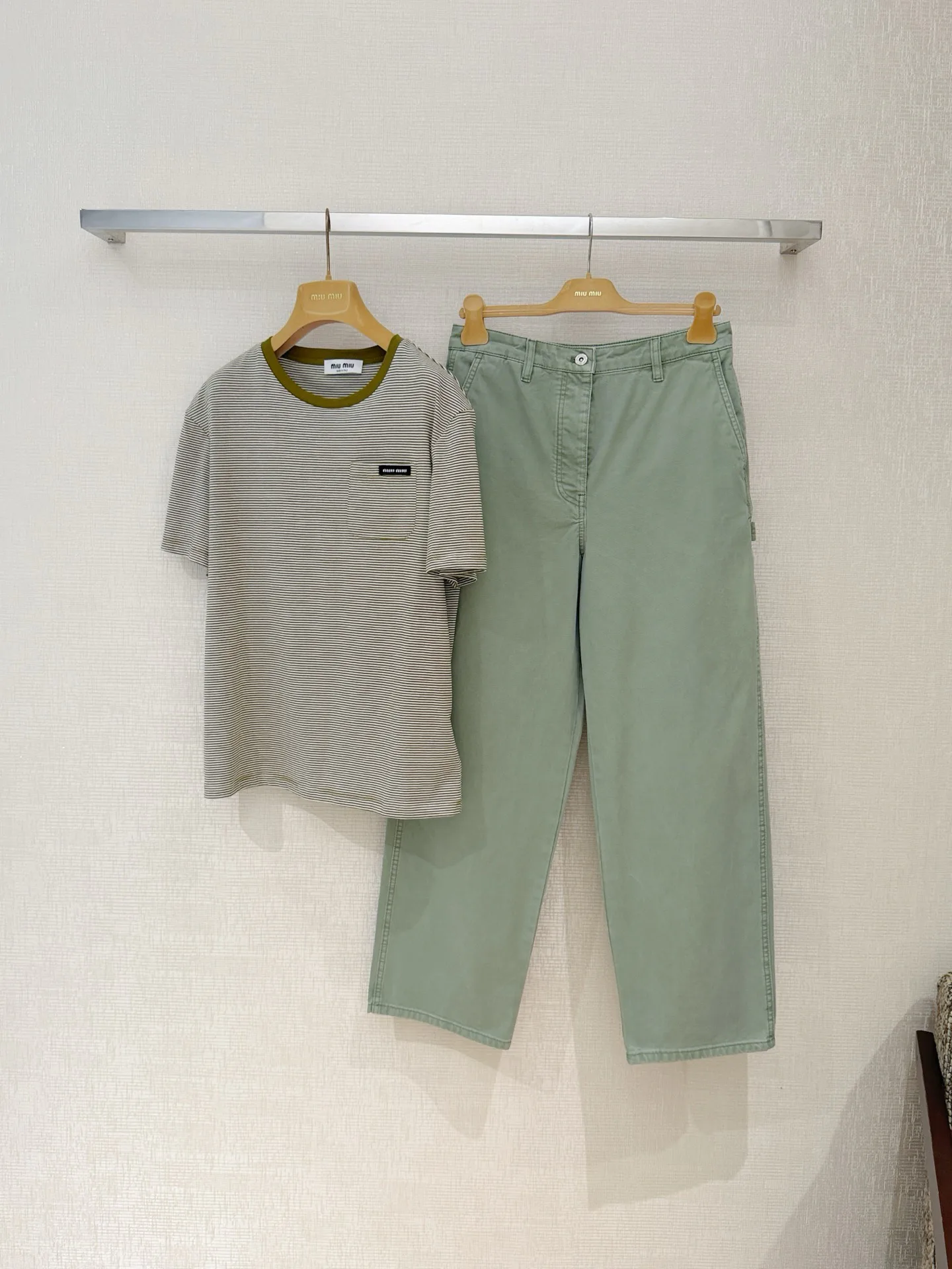Women's T-Shirts MIU MIU 17408172