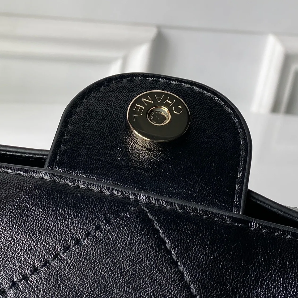 Women's Classic Handbags CHANEL 18207785