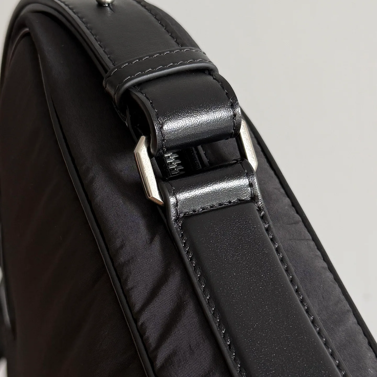 Men's Briefcases BOTTEGA VENETA 17914851