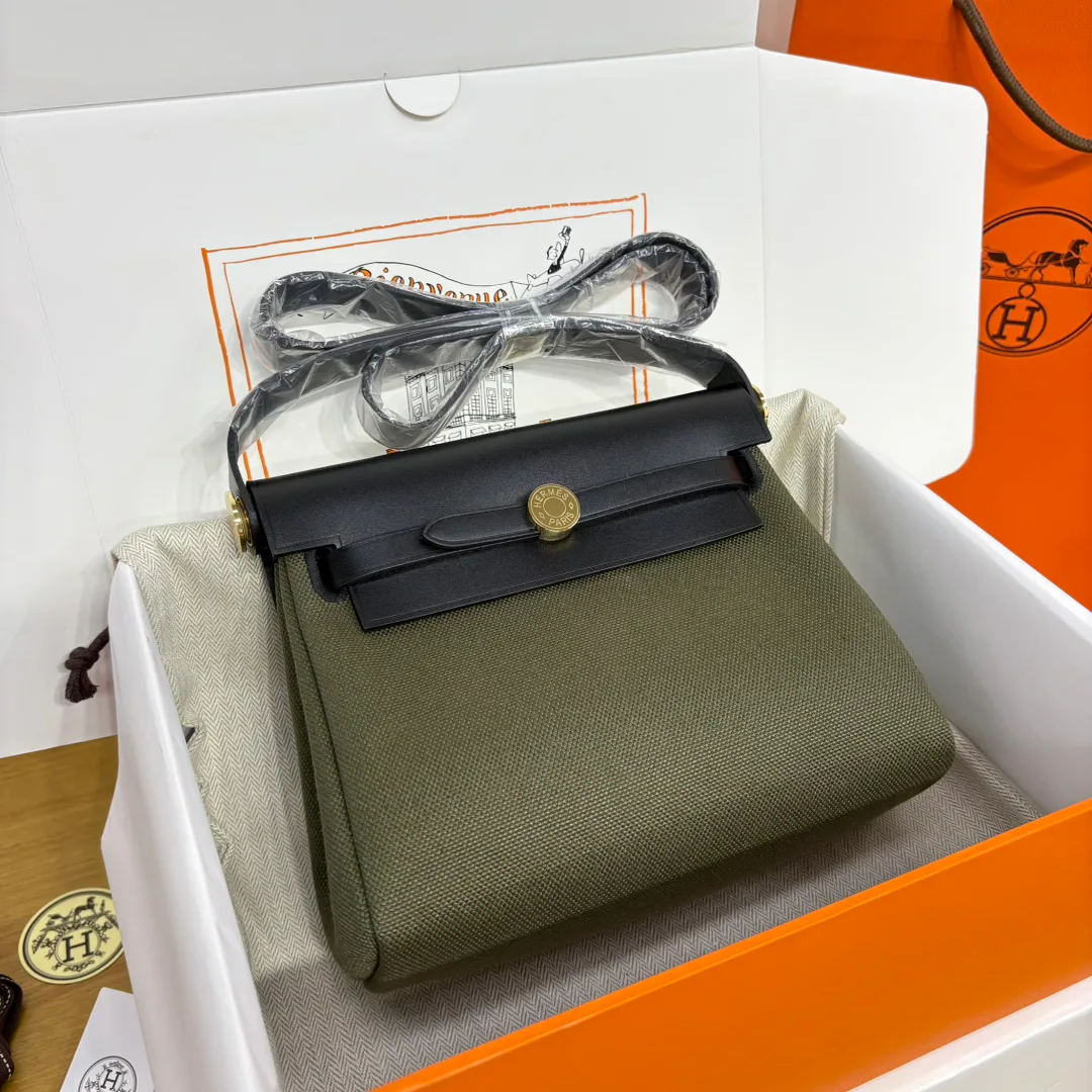 Women's Classic Handbags HERMES 18394481