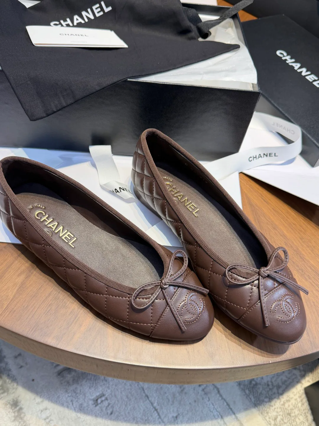 Women's Ballet Flats CHANEL 18066829