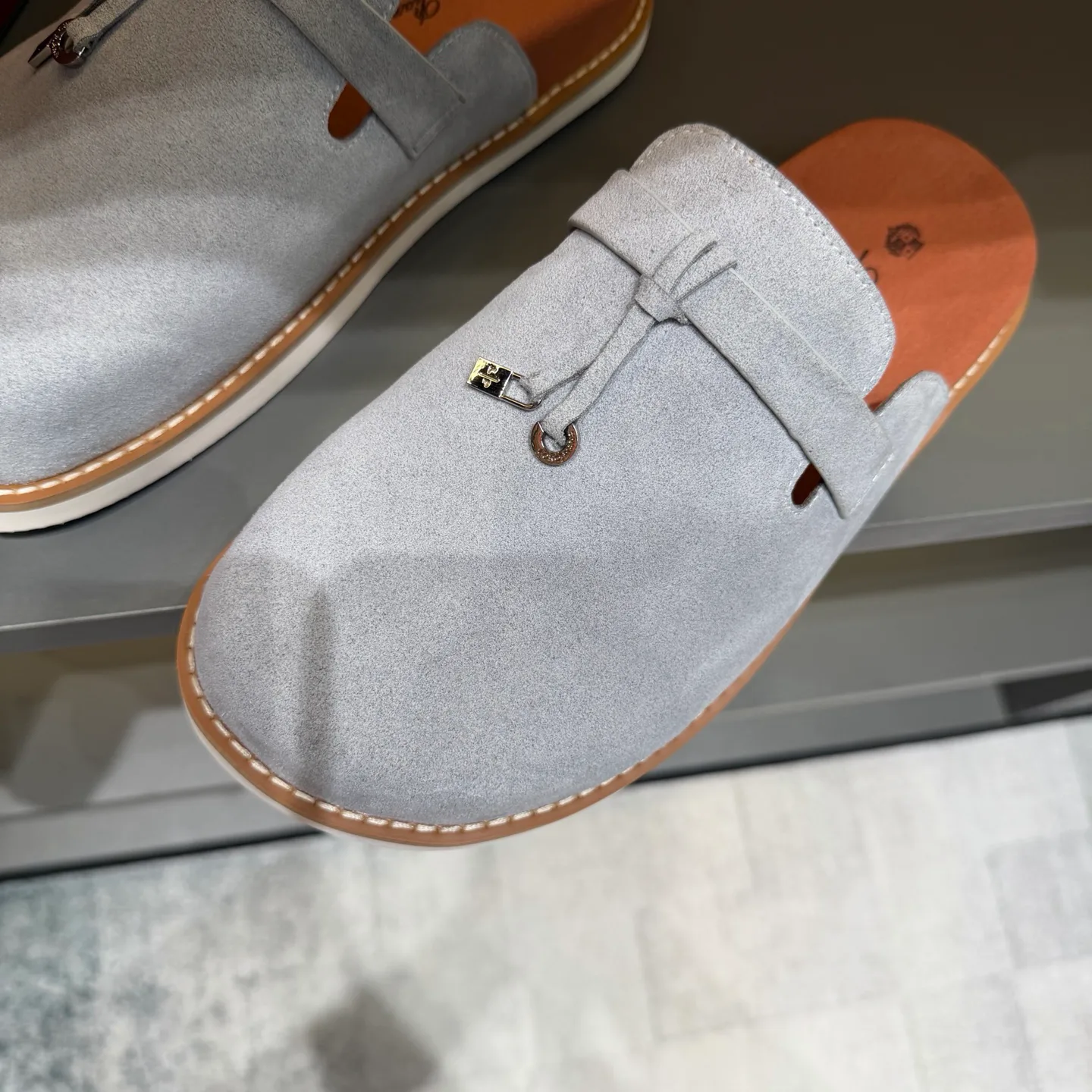Women's Mules And Clogs LORO PIANA 18400753