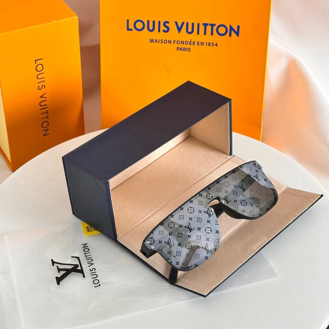 Glasses LOUIS VUITTON 17350193