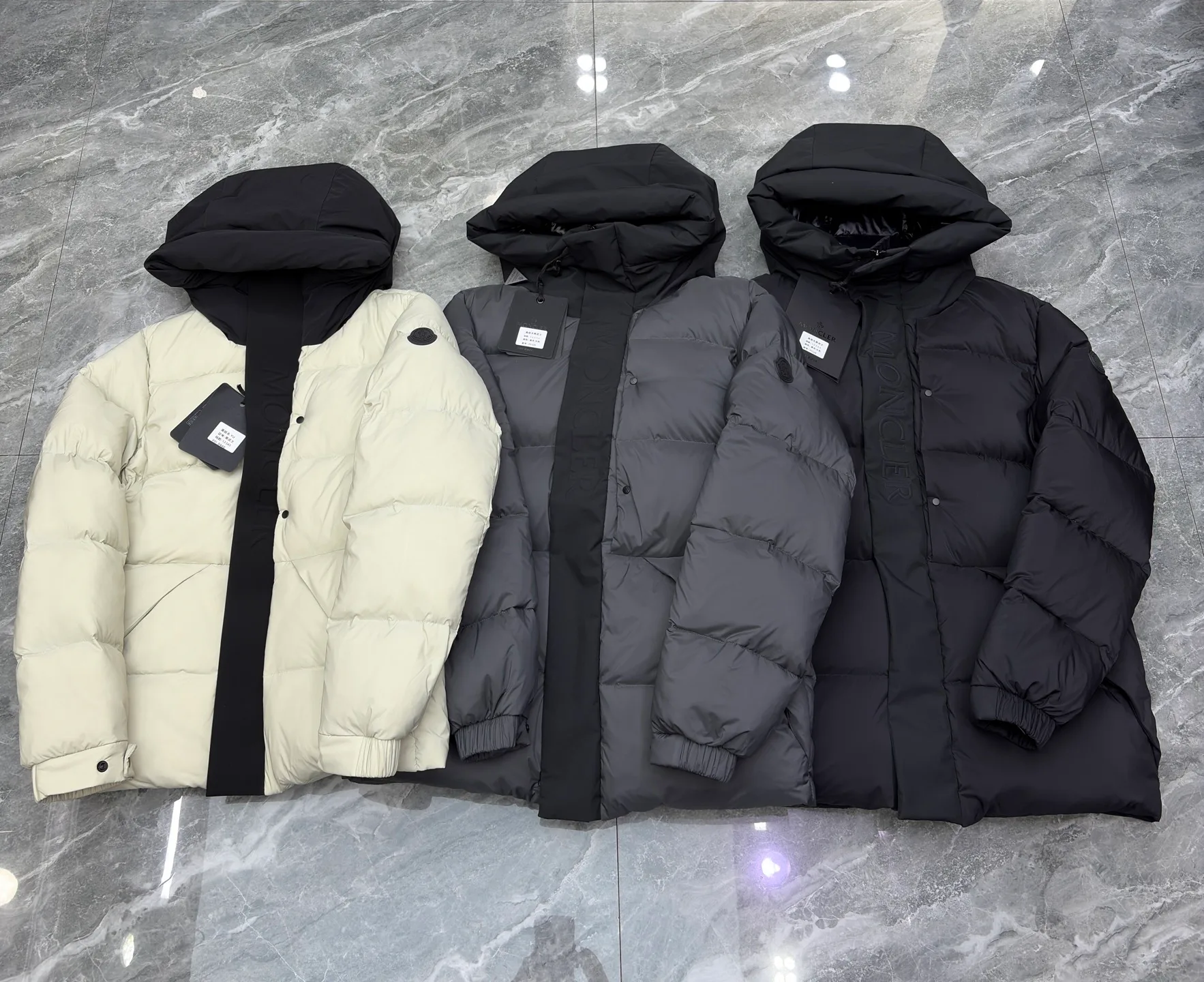 Men's Jackets And Down Jackets MONCLER 17568670