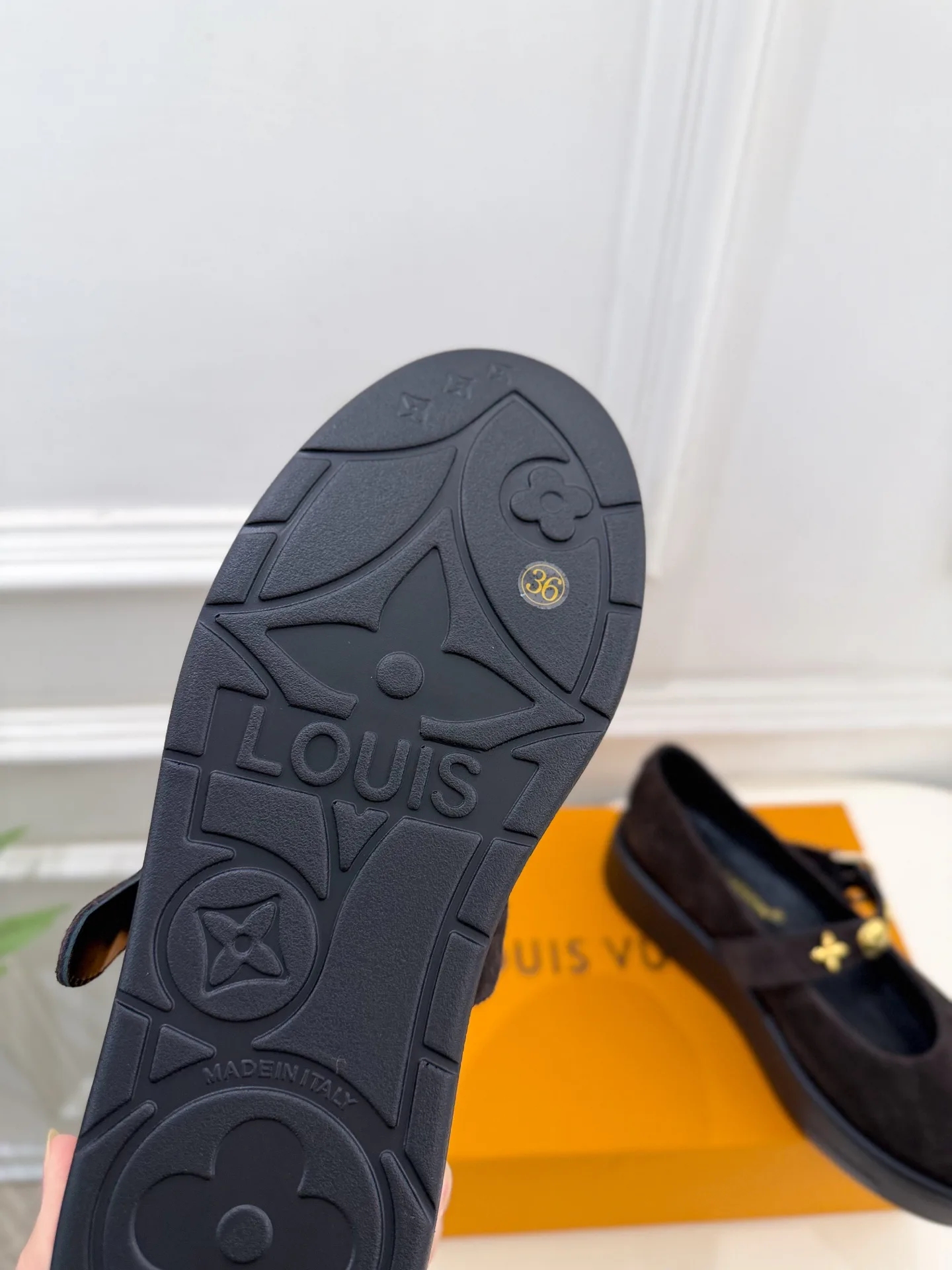 Women's Heels LOUIS VUITTON 18103955