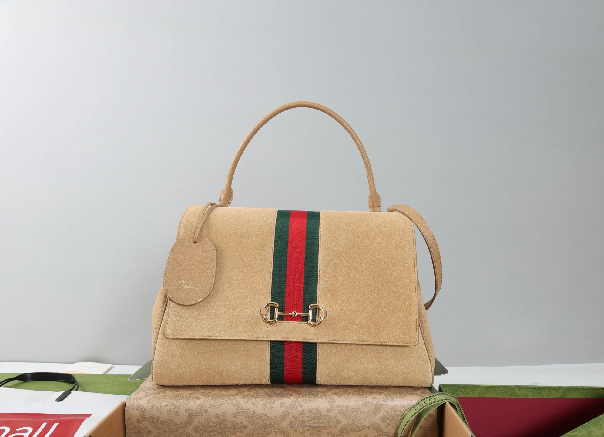 Women's Classic Handbags GUCCI 18250562