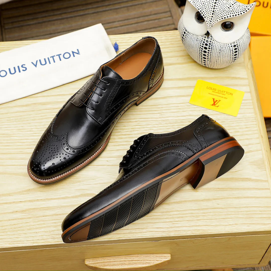 Men's Loafers And Dress Shoes LOUIS VUITTON 17569197