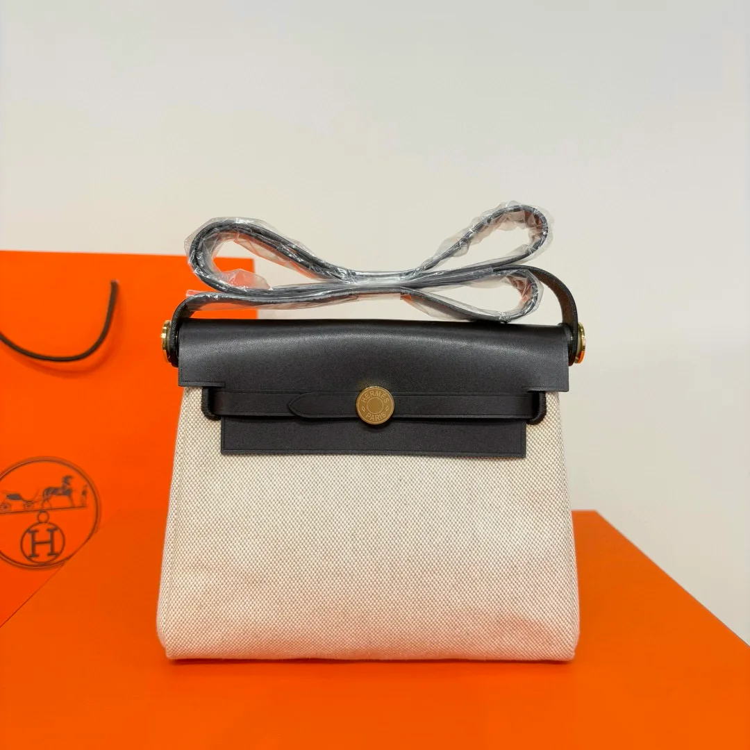 Women's Classic Handbags HERMES 18394433