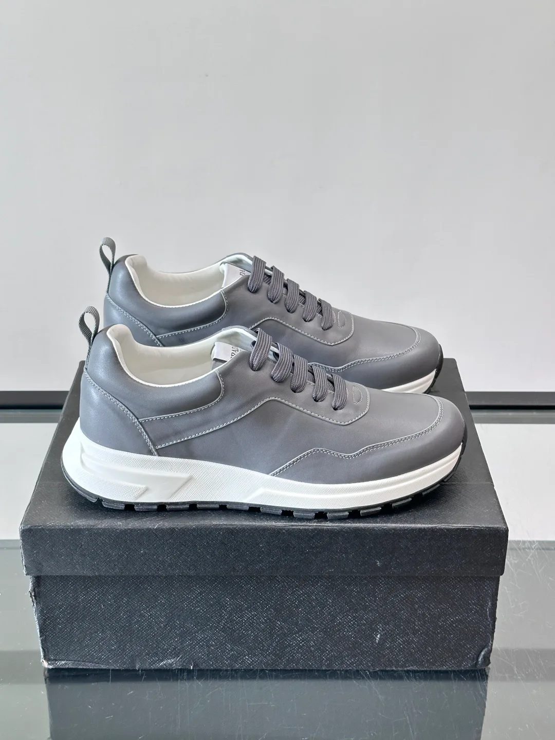 Men's Sneakers PRADA 17349447
