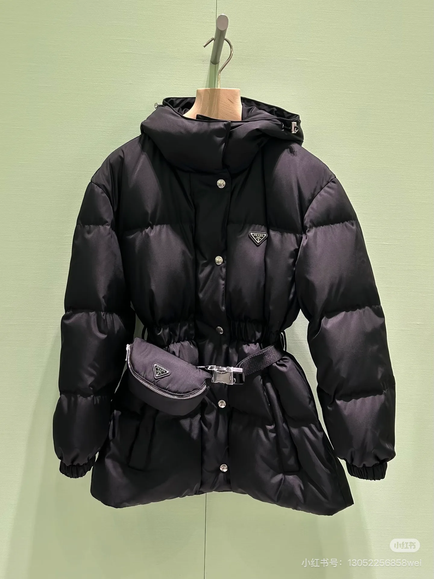 Women's Jackets And Down Jackets PRADA 17904177