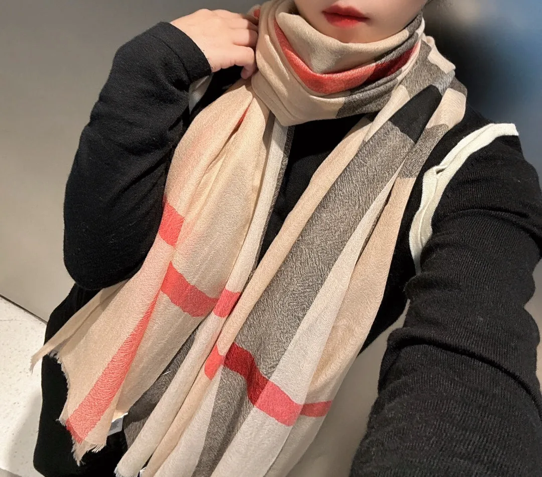 Scarves BURBERRY 18275108