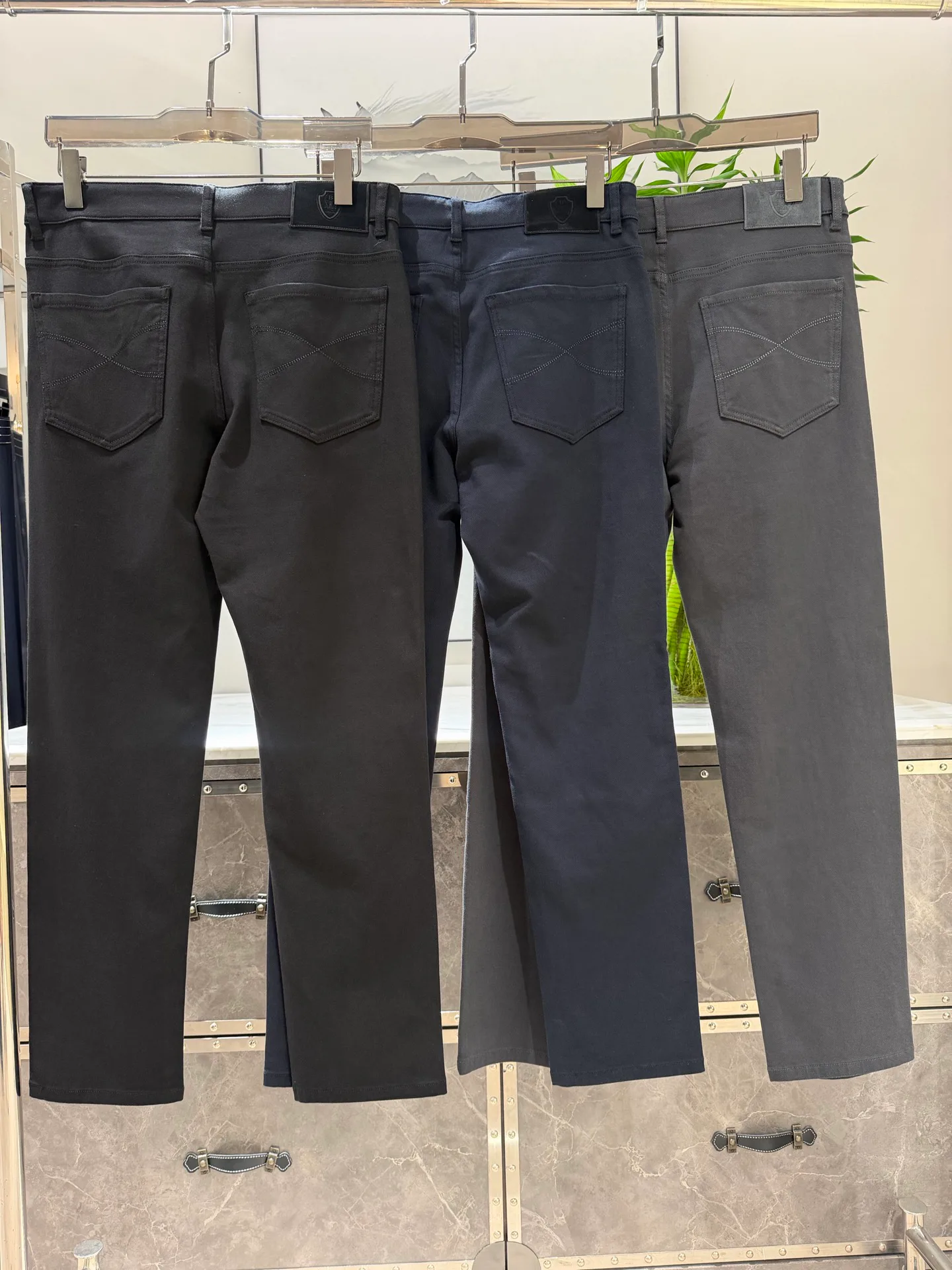Men's Trousers BRUNELLO CUCINELLI 17944048