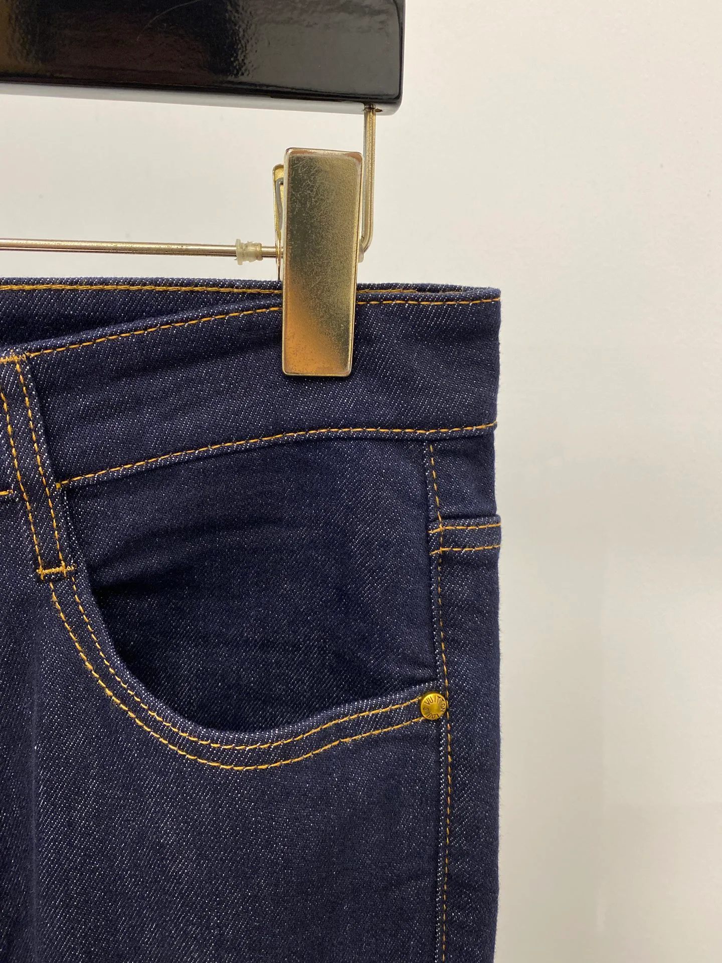 Men's Jeans LOUIS VUITTON 18191487