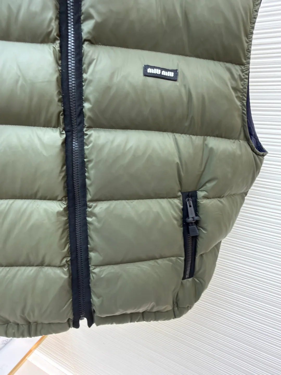 Men's Vests MIU MIU 18260630