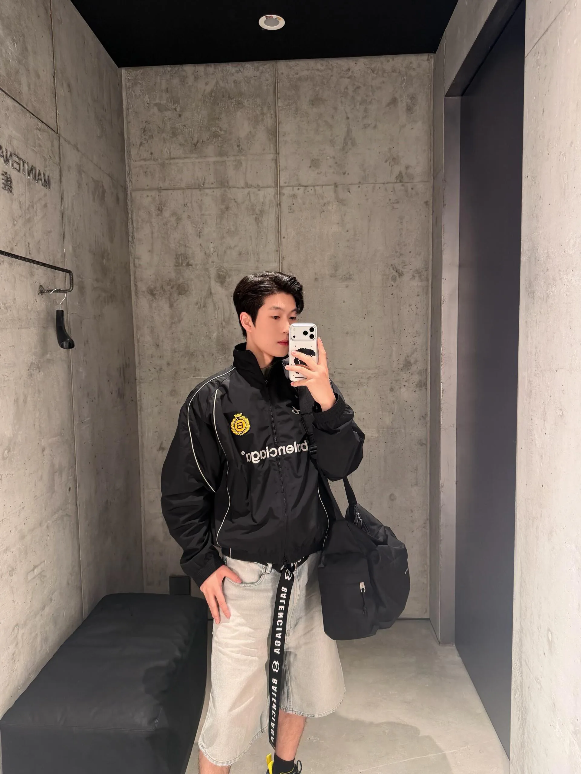 Men's Jackets And Down Jackets BALENCIAGA 17874937