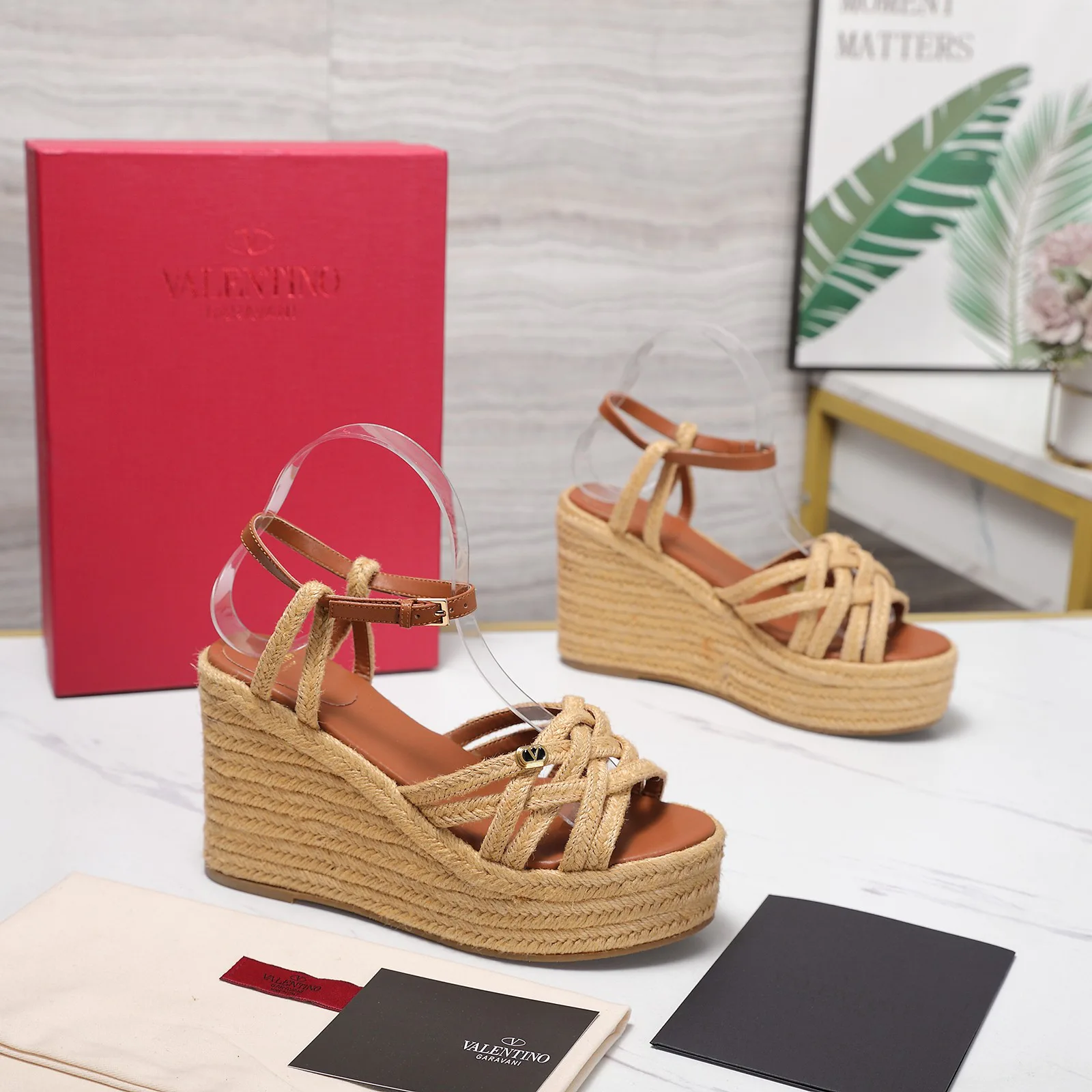 Women's Open-Toe Sandals VALENTINO 18346926