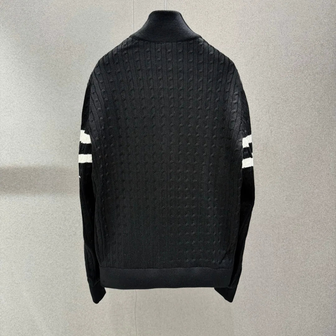 Men's Jackets And Down Jackets MONCLER 17418472