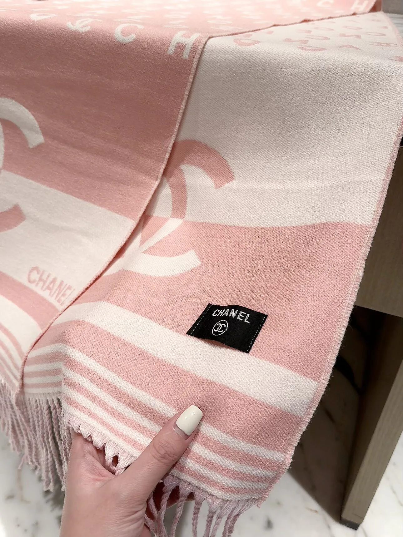 Scarves CHANEL 18377560