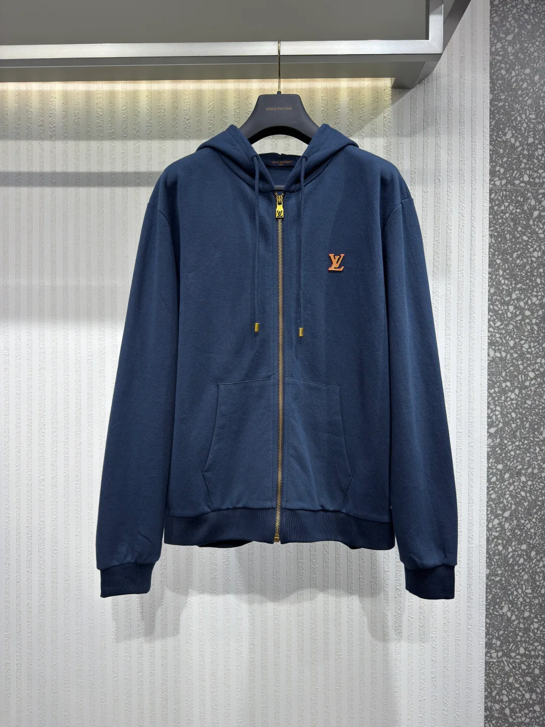 Men's Sweatshirts And Hoodies LOUIS VUITTON 17967176