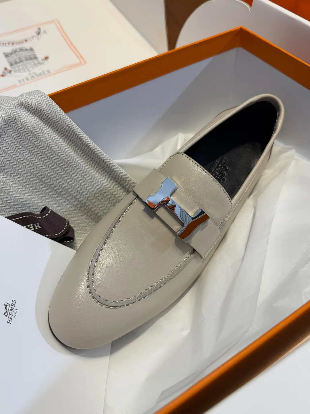 Women's Loafers And Moccasins HERMES 18161982