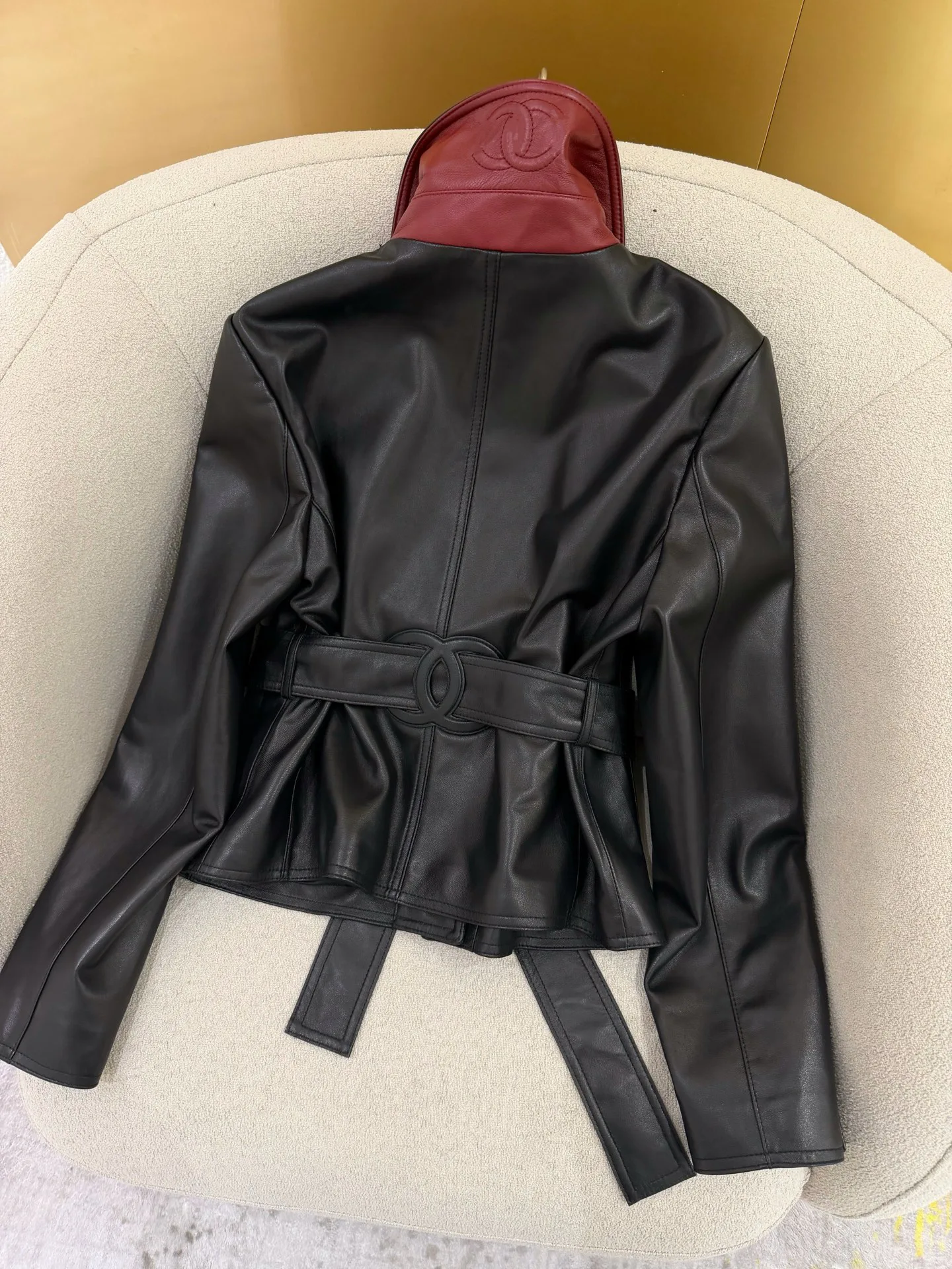 Women's Leather Jackets And Sheepskin Coats CHANEL 17802378