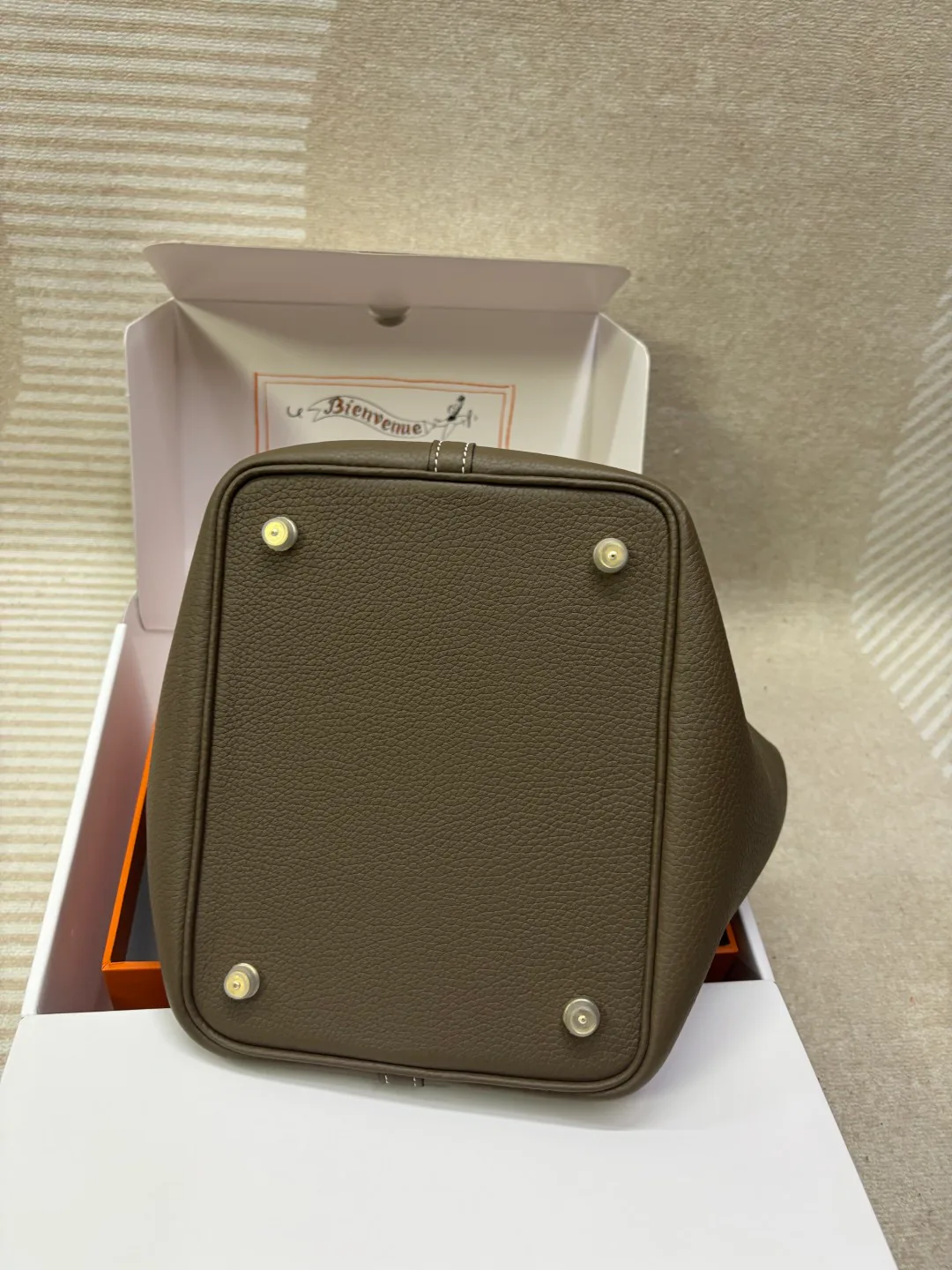 Women's Classic Handbags HERMES 18203134