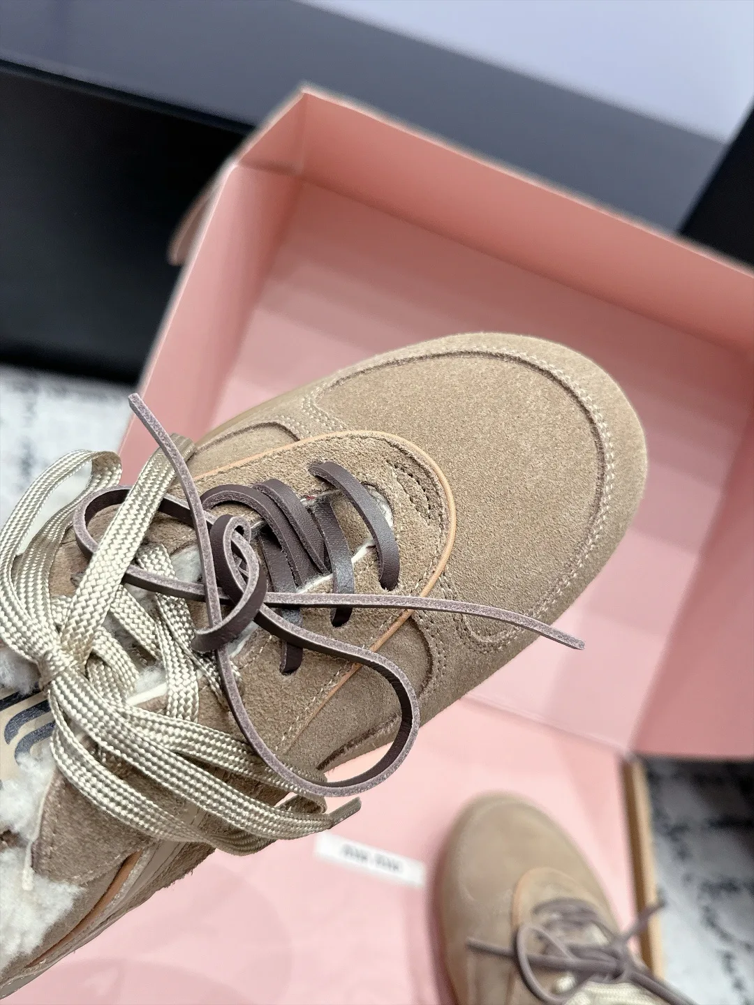 Women's Sneakers MIU MIU 18505432