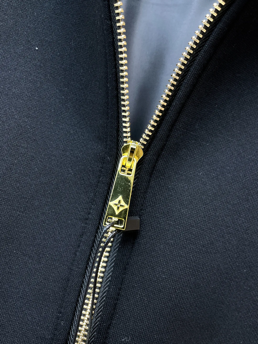 Men's Sweatshirts And Hoodies LOUIS VUITTON 18408247