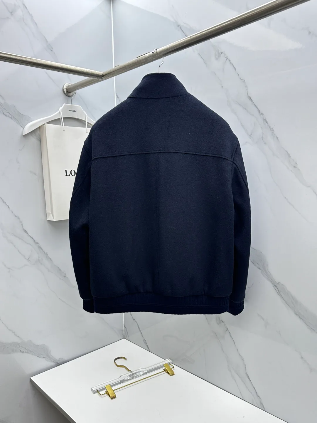 Куртки И Пуховики Мужские Loro Piana 18596958