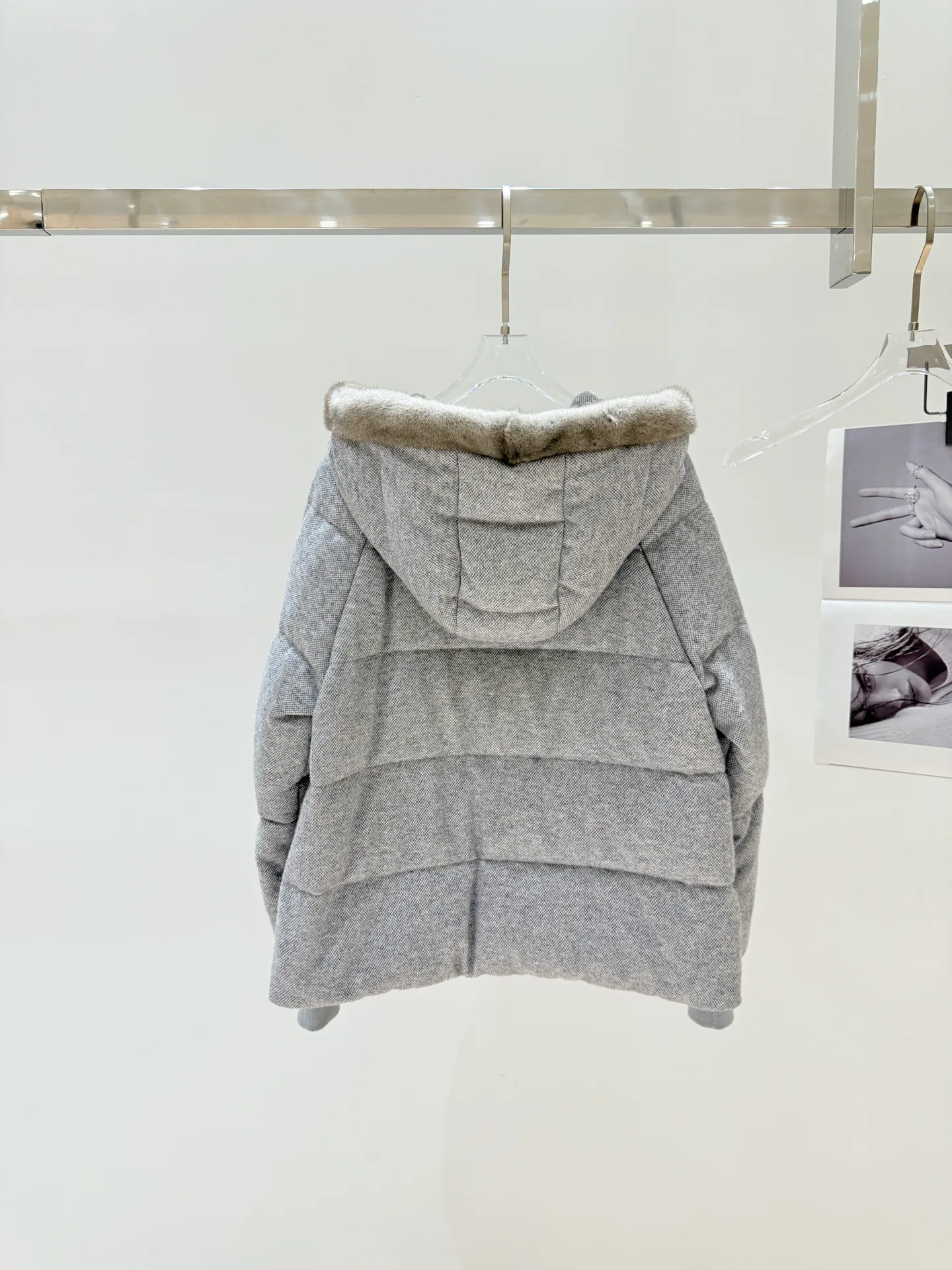Women's Jackets And Down Jackets LORO PIANA 18082724