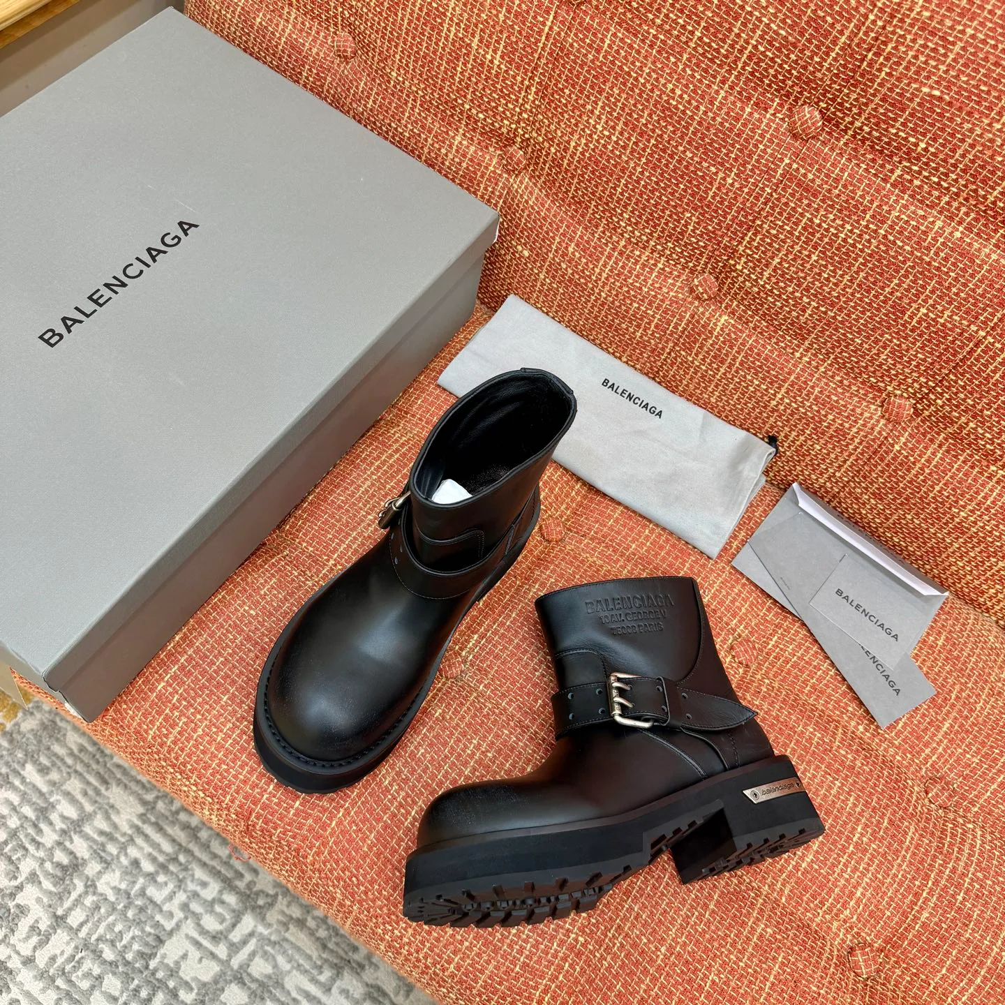 Women's Ankle Boots BALENCIAGA 18006311