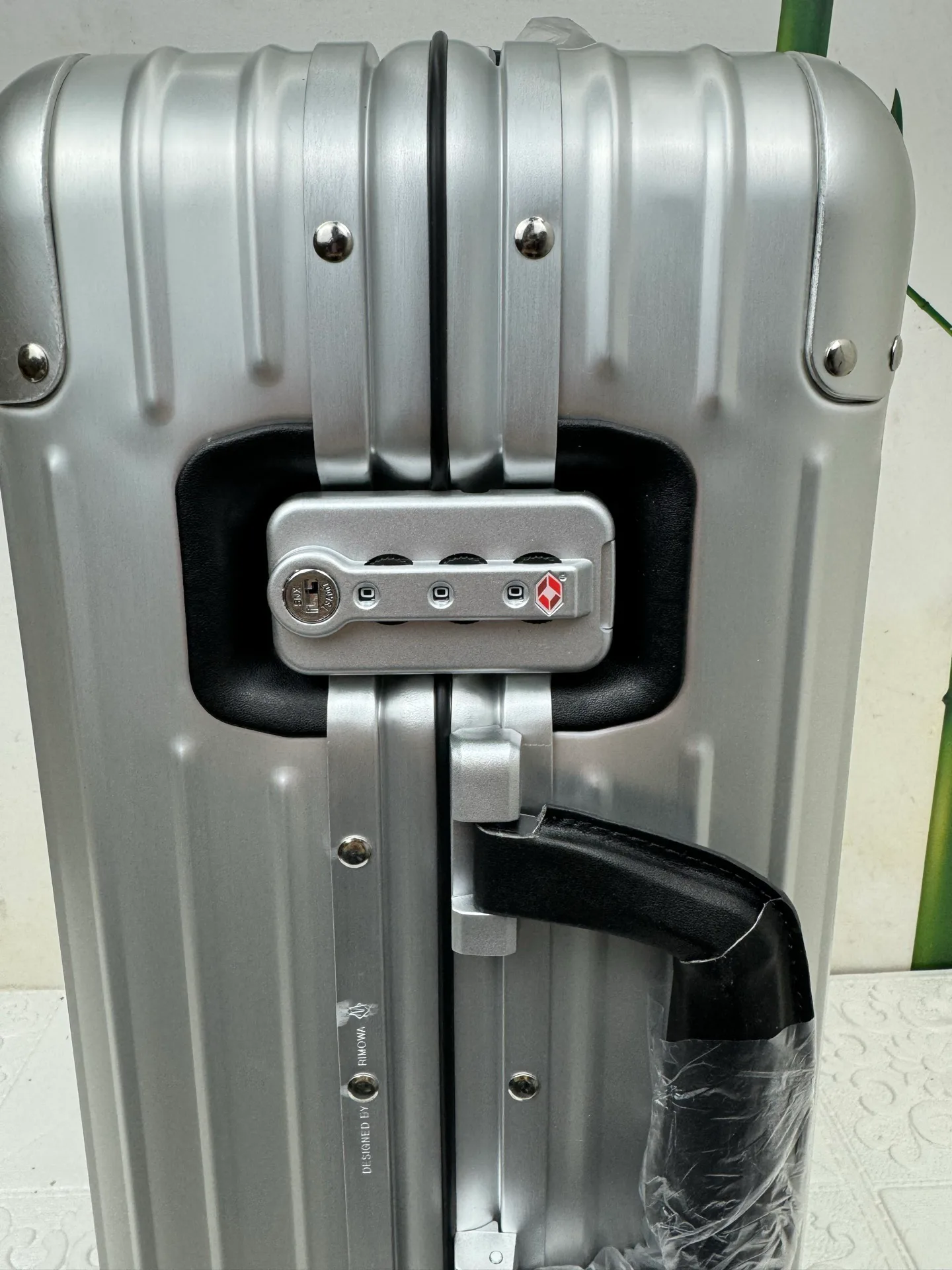 Suitcases RIMOWA 17662915