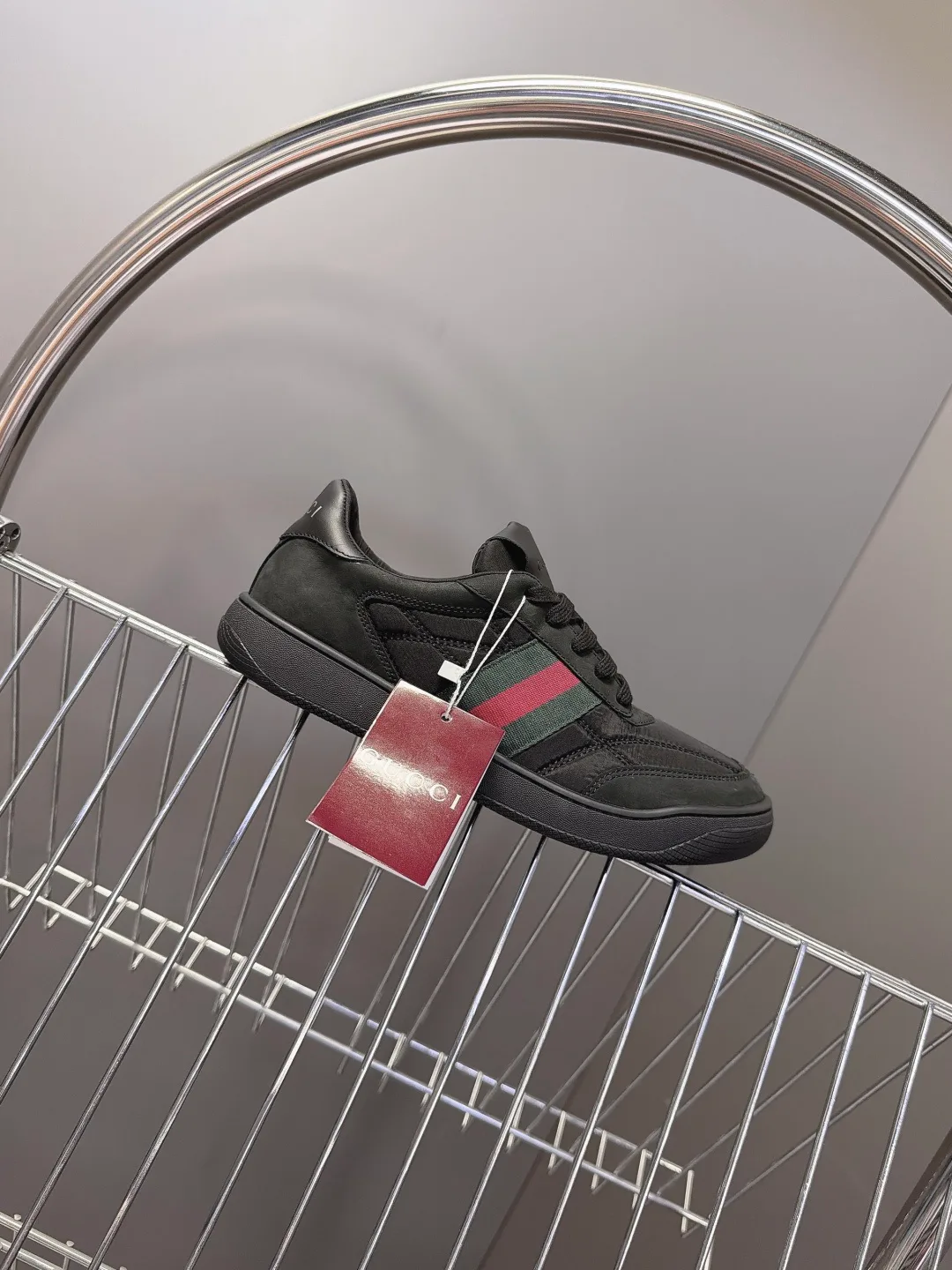 Women's Sneakers GUCCI 18005186