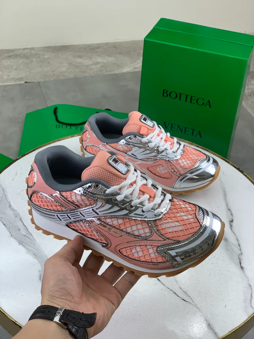 Women's Sneakers BOTTEGA VENETA 18365174