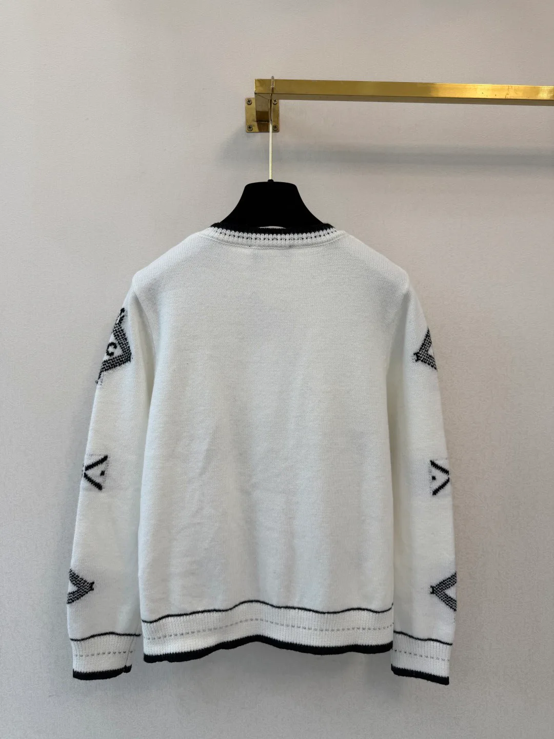 Women's Jumpers And Sweaters CHANEL 18138085