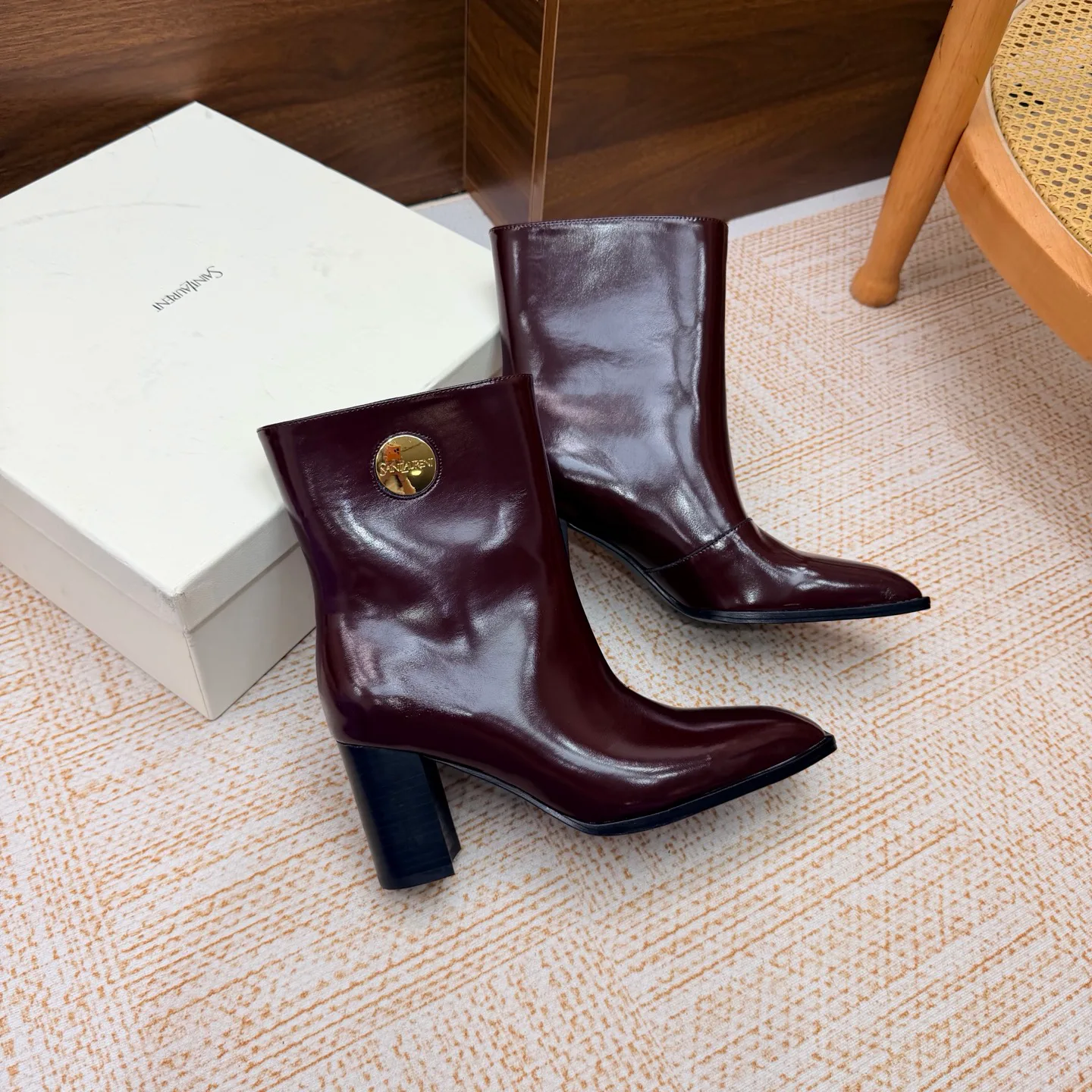 Women's Booties SAINT LAURENT 18104626