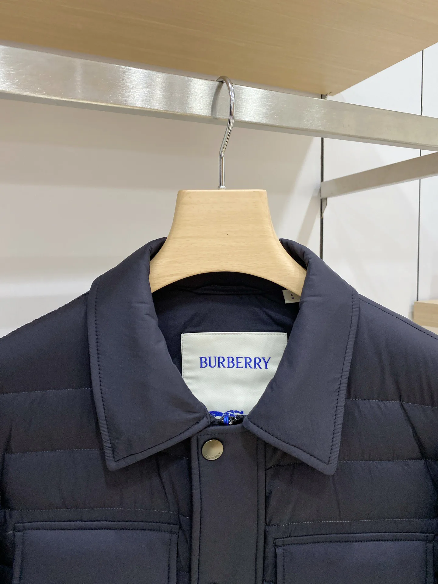 Women's Jackets And Down Jackets BURBERRY 18284798