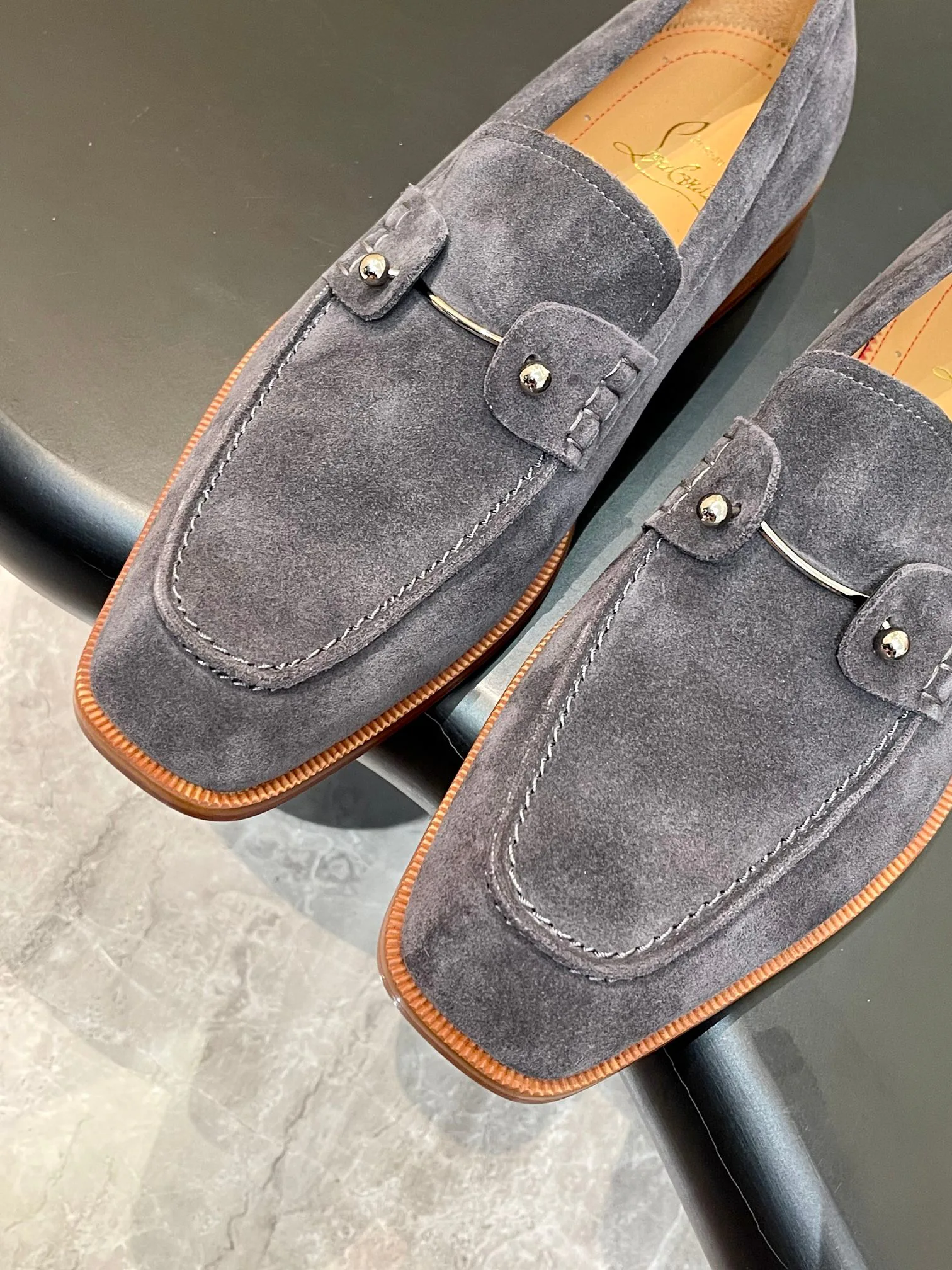 Men's Loafers And Dress Shoes CHRISTIAN LOUBOUTIN 18119146