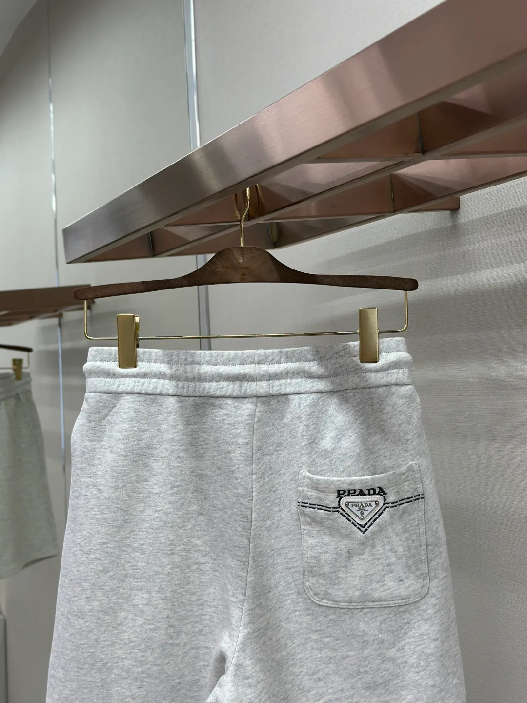 Men's Shorts PRADA 17468337