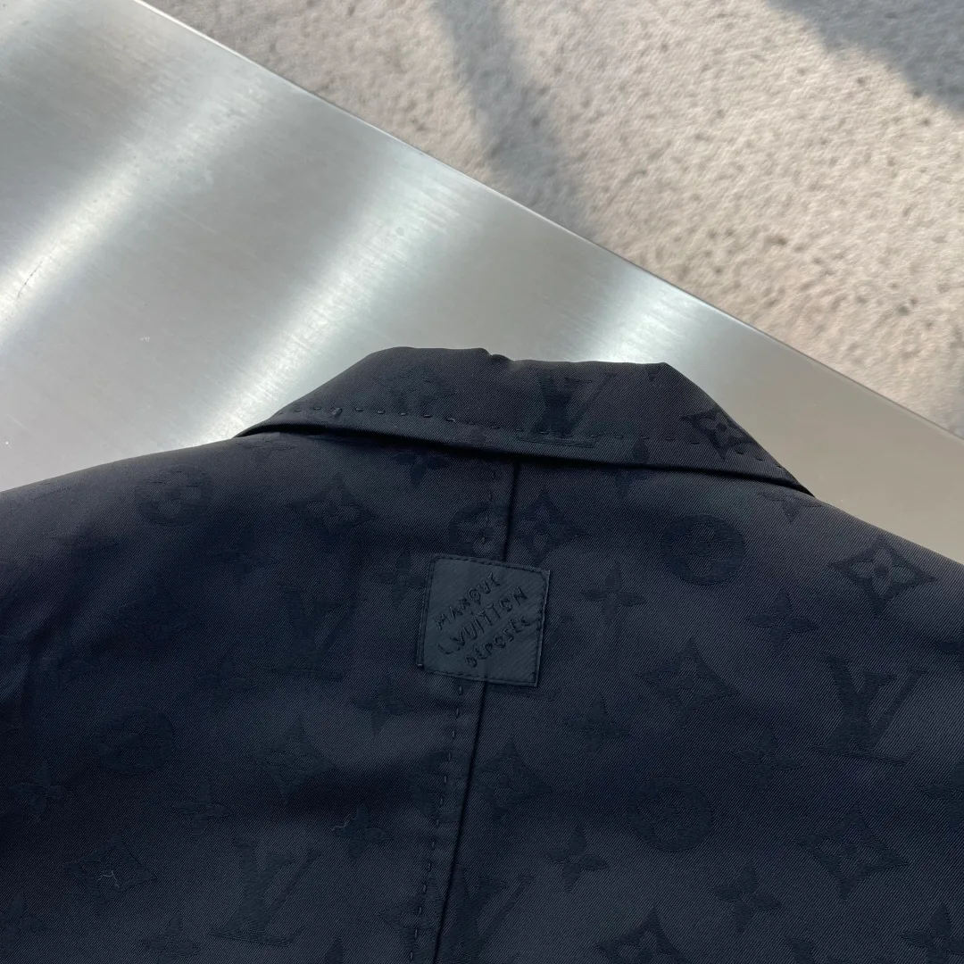 Men's Blazers LOUIS VUITTON 18320154