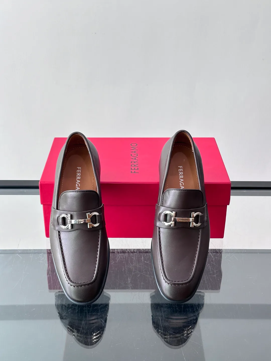 Men's Loafers And Dress Shoes SALVATORE FERRAGAMO 18079492