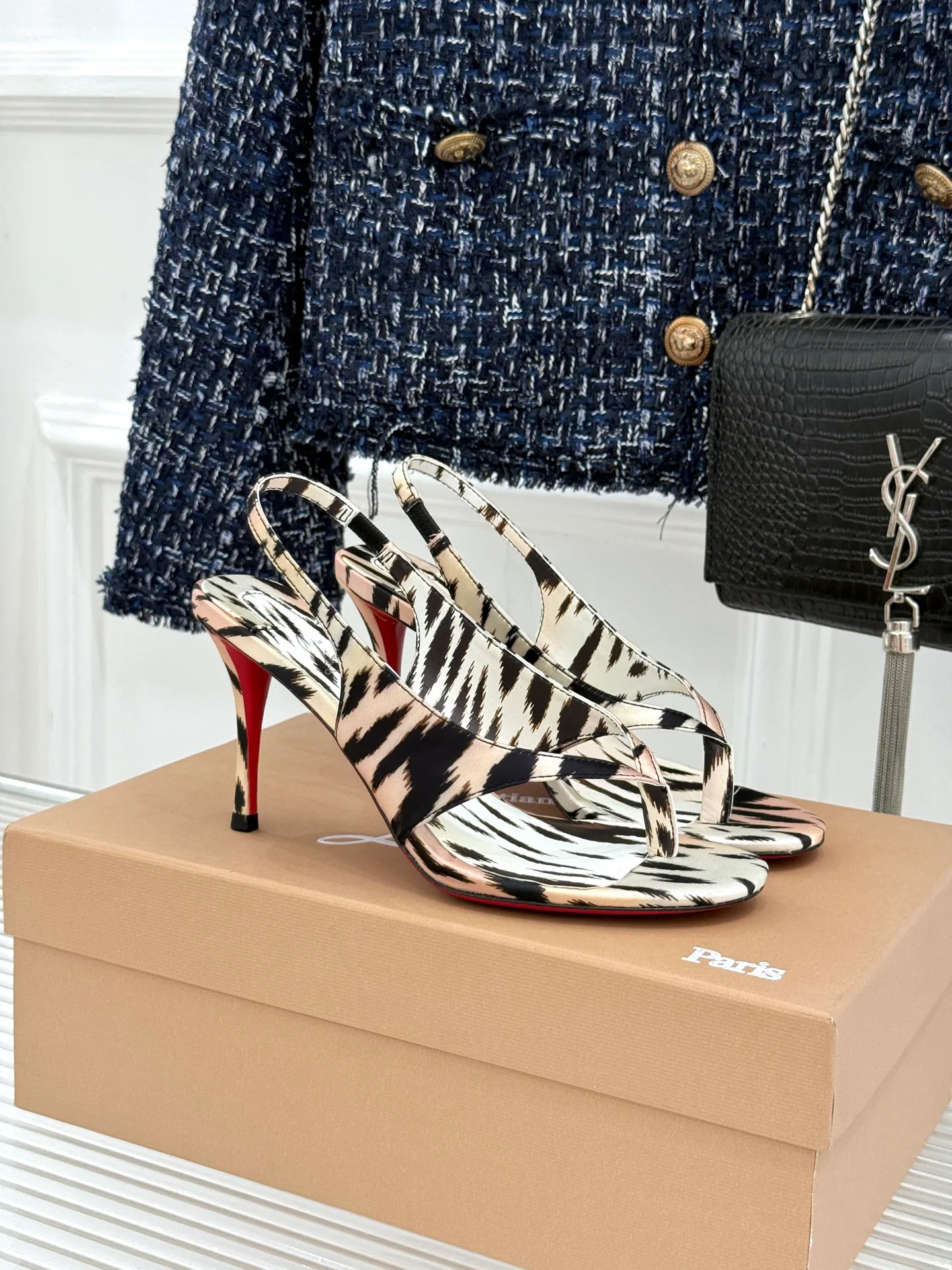 Women's Open-Toe Sandals CHRISTIAN LOUBOUTIN 18549077