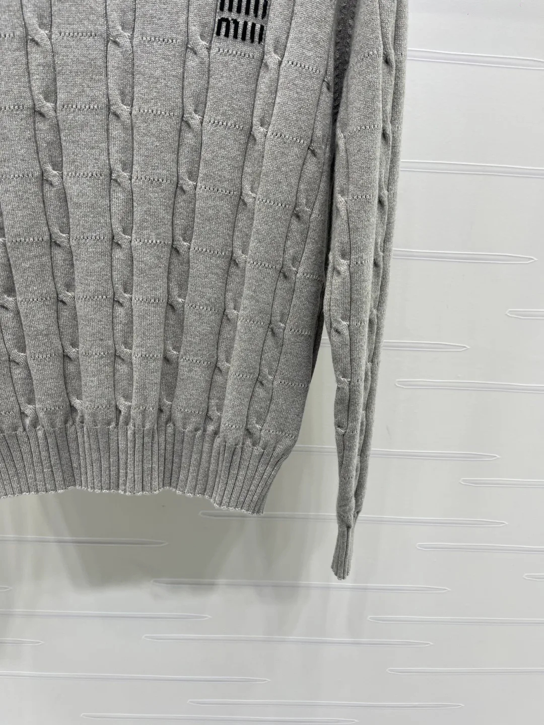 Women's Jumpers And Sweaters MIU MIU 17681871